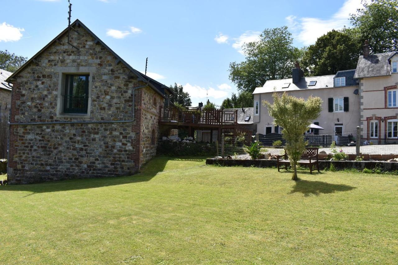 Gites In Le Neufbourg -Mortain Kültér fotó