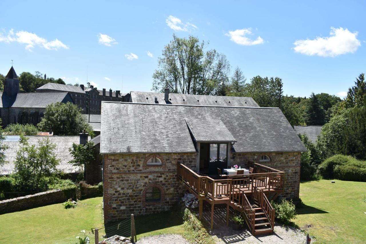 Gites In Le Neufbourg -Mortain Kültér fotó