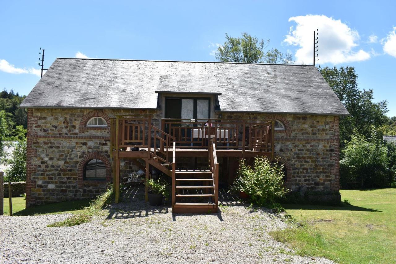 Gites In Le Neufbourg -Mortain Kültér fotó