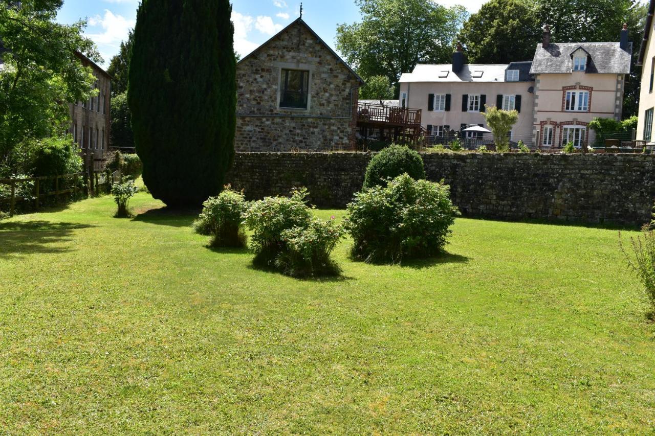 Gites In Le Neufbourg -Mortain Kültér fotó