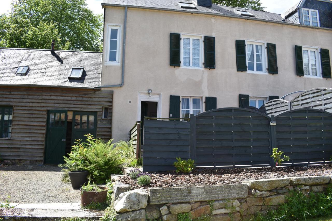 Gites In Le Neufbourg -Mortain Kültér fotó